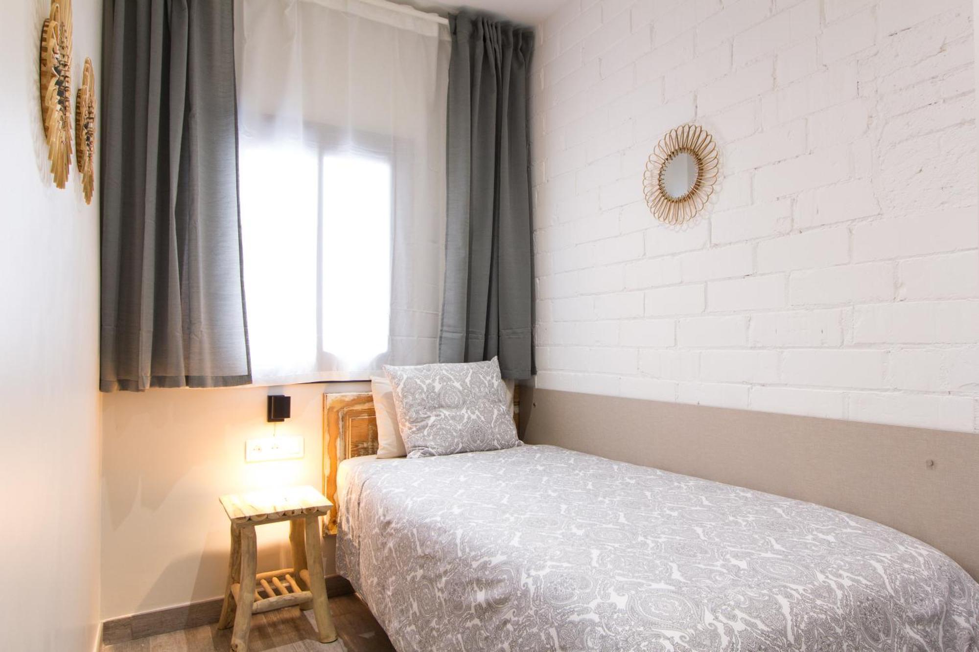 Novus Homes Barcelona Santa Eulalia Оспиталет де Лобрегат Екстериор снимка