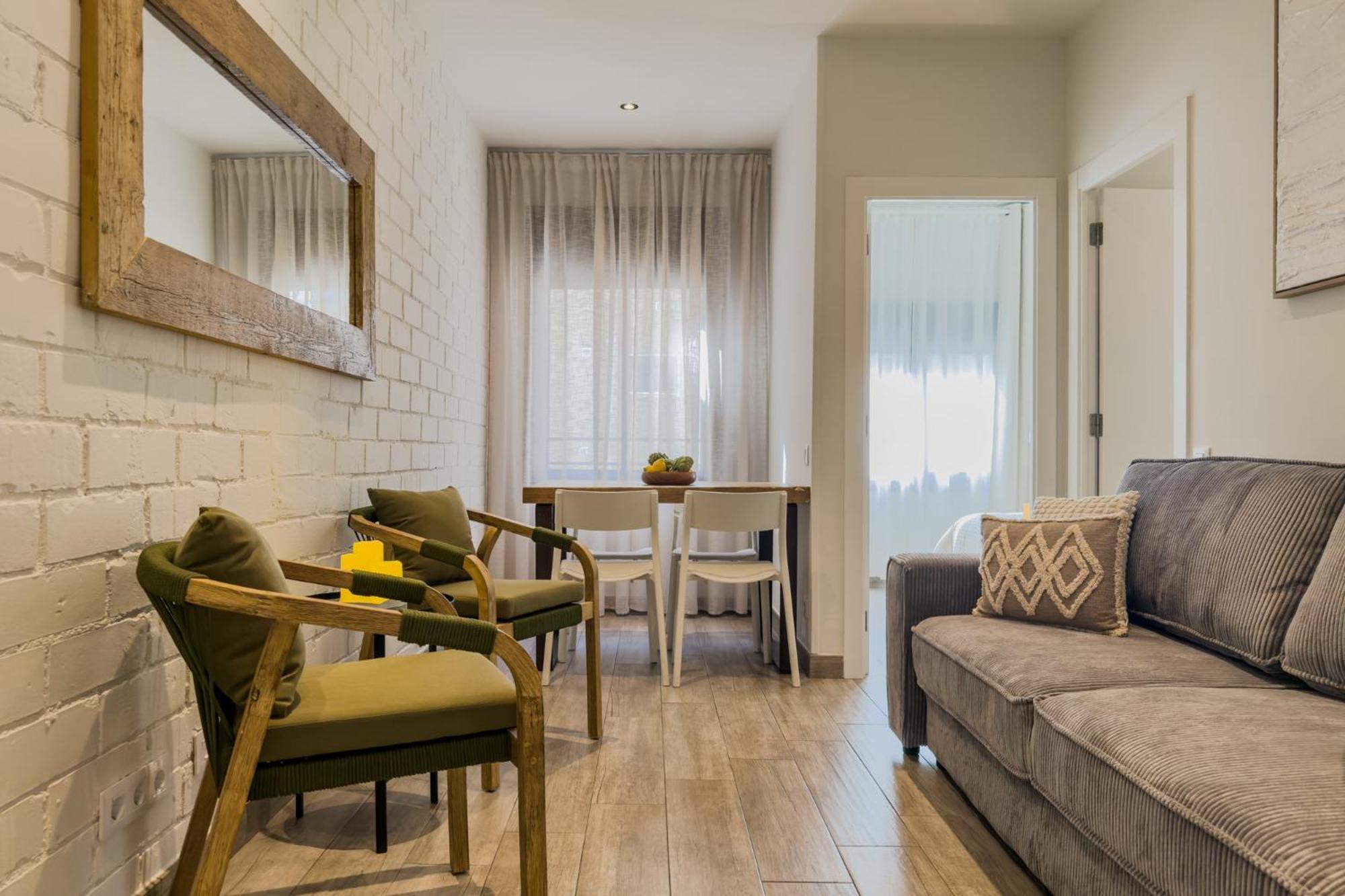 Novus Homes Barcelona Santa Eulalia Оспиталет де Лобрегат Екстериор снимка