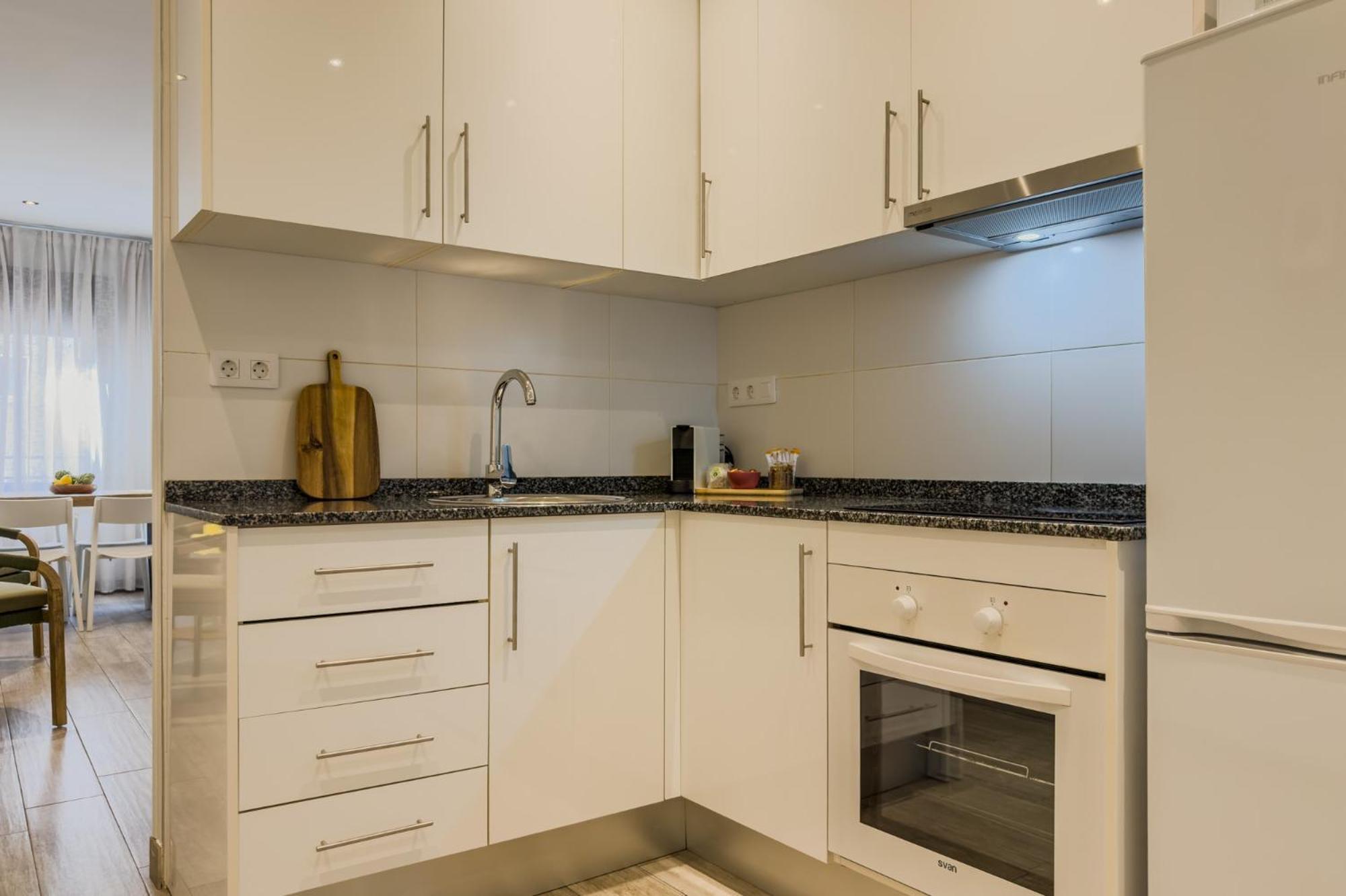 Novus Homes Barcelona Santa Eulalia Оспиталет де Лобрегат Екстериор снимка